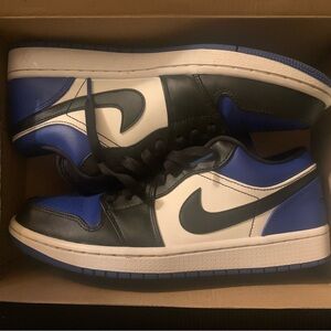 Air Jordan 1 Retro Low OG 'Royal Toe'